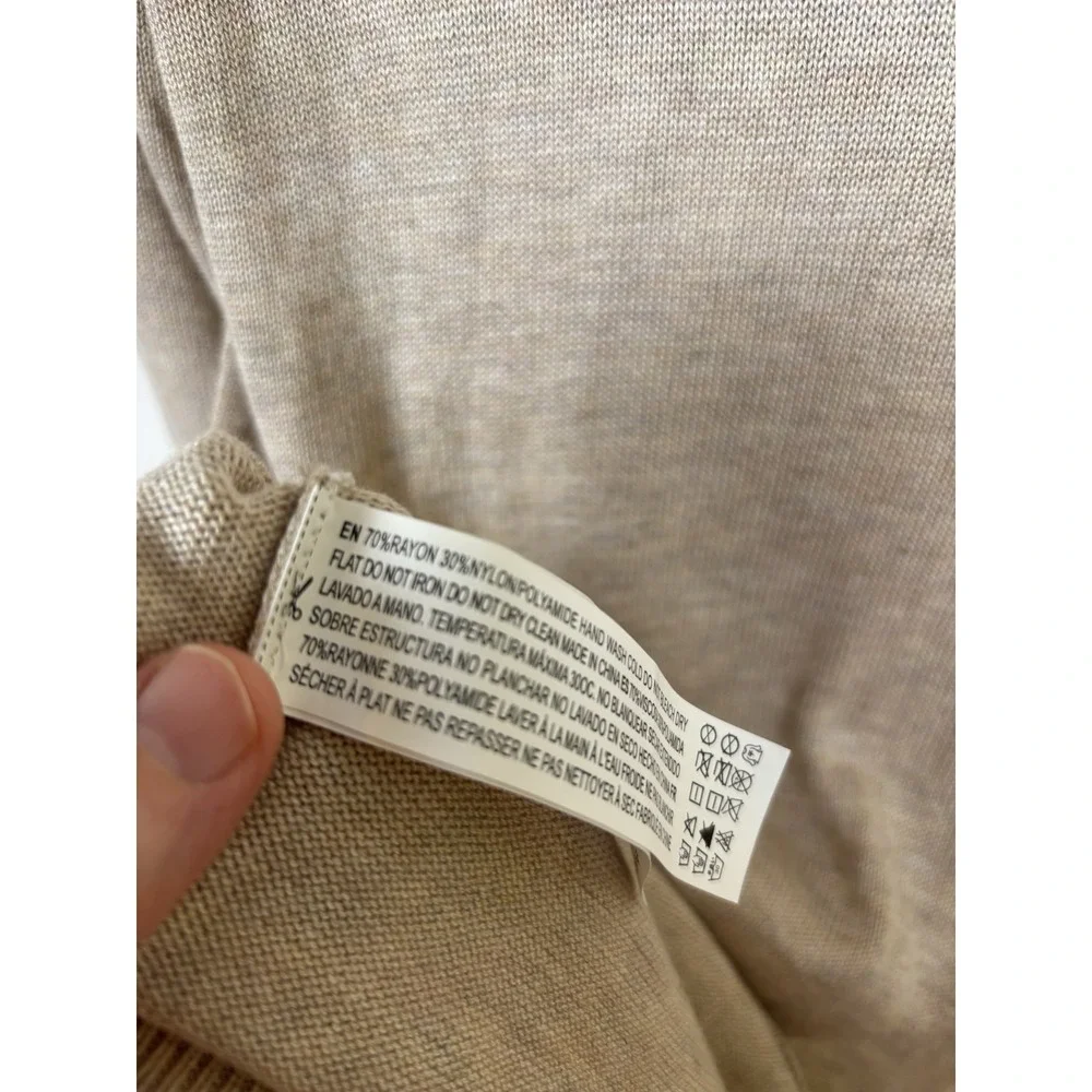 Forever 21 Sweater Womens Large Oatmeal Knit Turtleneck Soft Cozy - NEW‎
